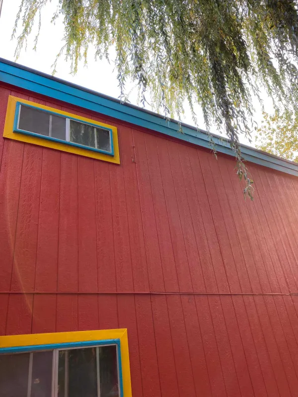 Exterior house paint1