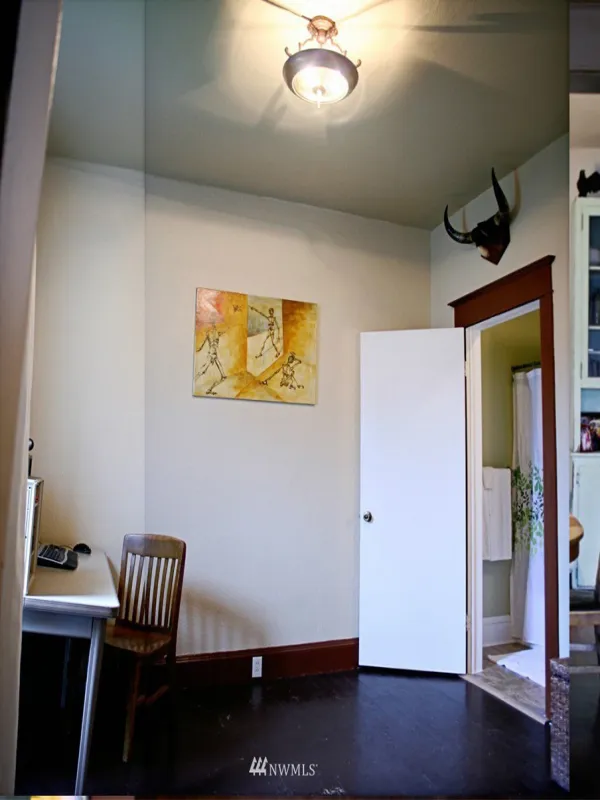 Office1